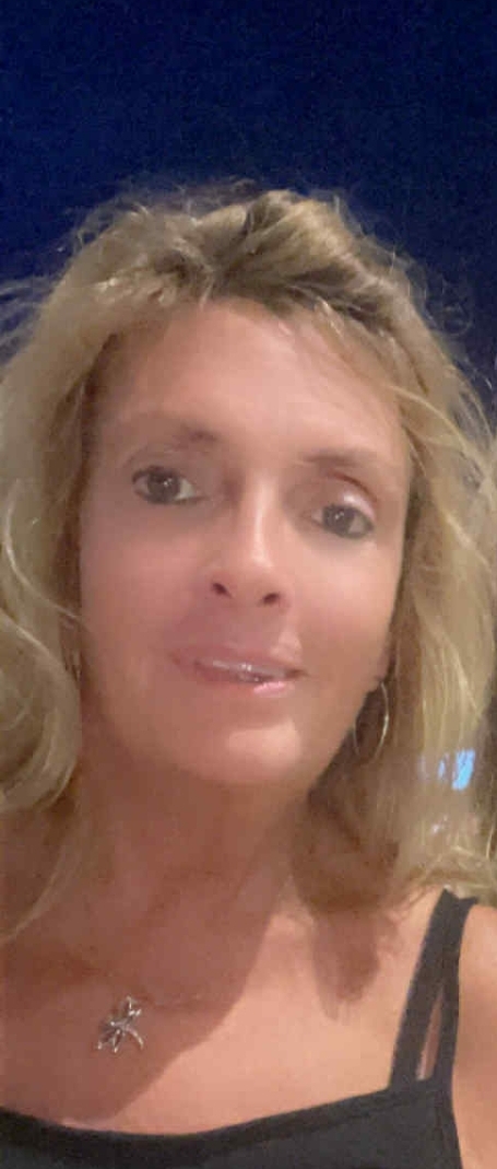 Cruise Brothers Travel Agent Theresa Geraci